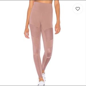 COPY - Alo yoga high waisted Moto leggings